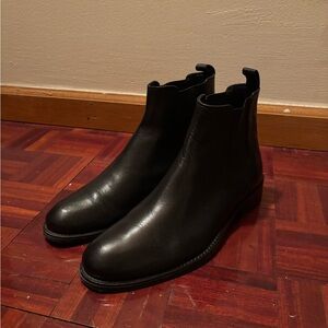 Black Leather Men's Chelsea Boots